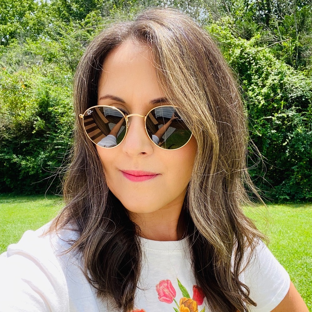 Meet your Posher, Paige